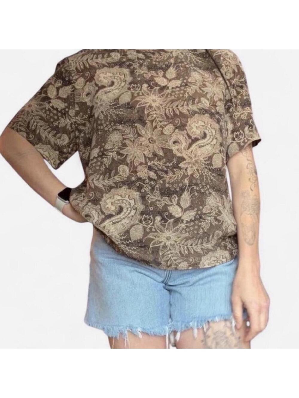 Vintage 100% silk paisley top.